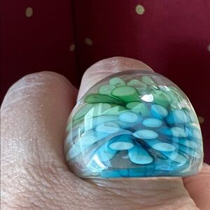 Elegant Colorful Glass Dome Ring with turquoise and green floral design NEW